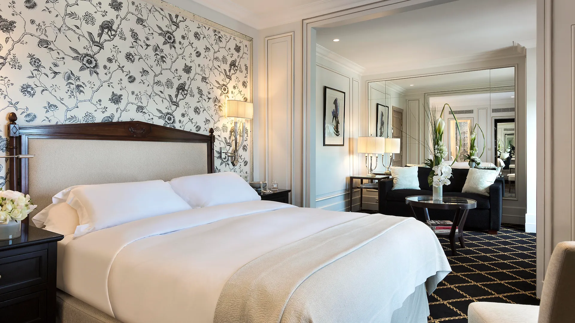 Hotel San Regis Paris France